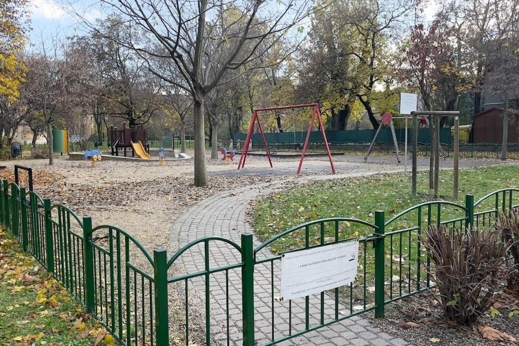 Relax Island Family Friedly Apartment Budapest